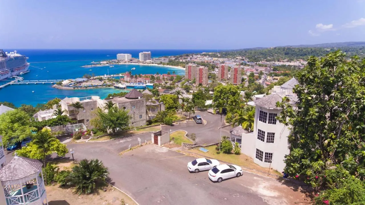 Ocean View 2 Bedroom At Columbus Heights Ocho Rios Villa