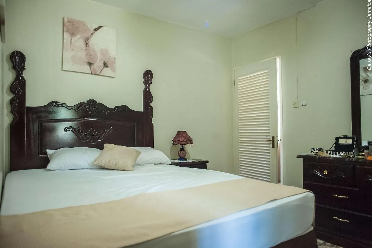 Ocean View 2 Bedroom At Columbus Heights Ocho Rios Jamajka